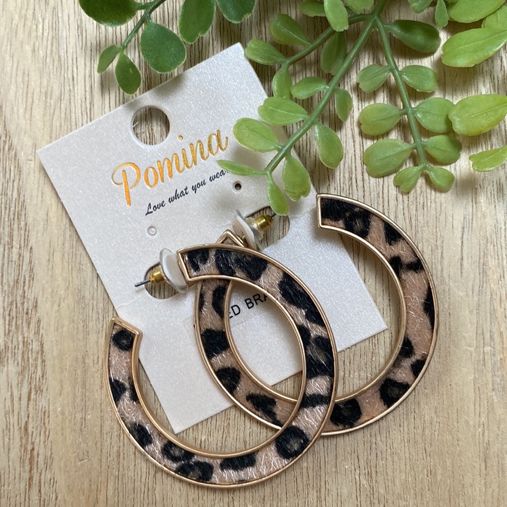 Pomina Leopard Metal Hoop Earrings 💗 Tan, Black & Gold